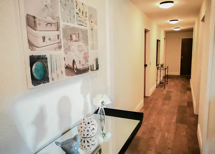 Garden's Nest - North