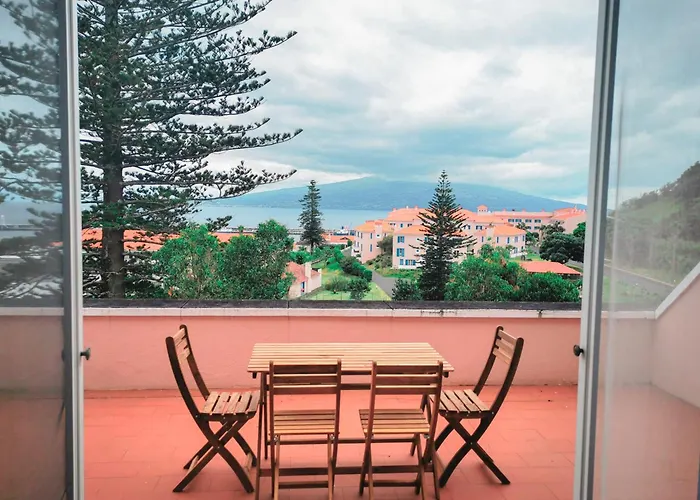 Garden's Nest - North 3*