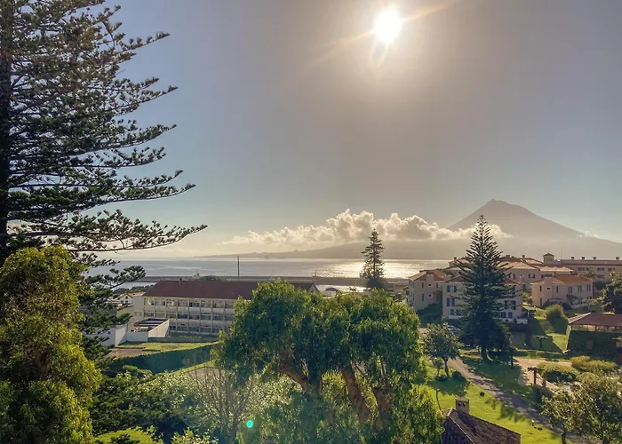 Garden's Nest - North Casa de hóspedes 3*